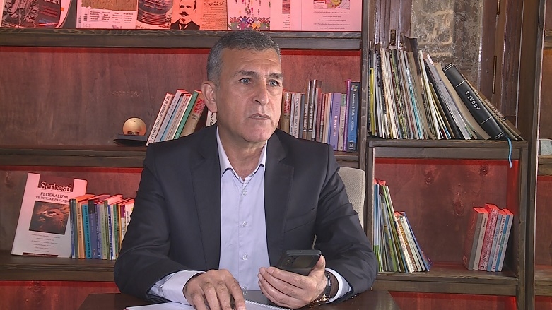 Roşan Lezgîn Qurana Pîroz bo Zazakî wergerand