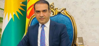 زانا مەلا خالید  سەرۆكی فراكسیۆنی پارتی دیموكراتی كوردستان بۆ گوڵان:     سەرۆكی پەرلەمانی كوردستان دەیەوێت پەرلەمان پەك بخات و ئەمەش قبووڵ ناكرێت