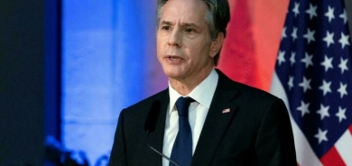 بلينكن يتّهم روسيا بالسعي لاستخدام 