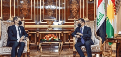 مسرور بارزانى سه‌رۆكى حكومه‌تي هه‌رێمي كوردستان پێشوازی لە جێگری یاریدەدەری وەزیری دەرەوەی ئەمەریکا دەکات