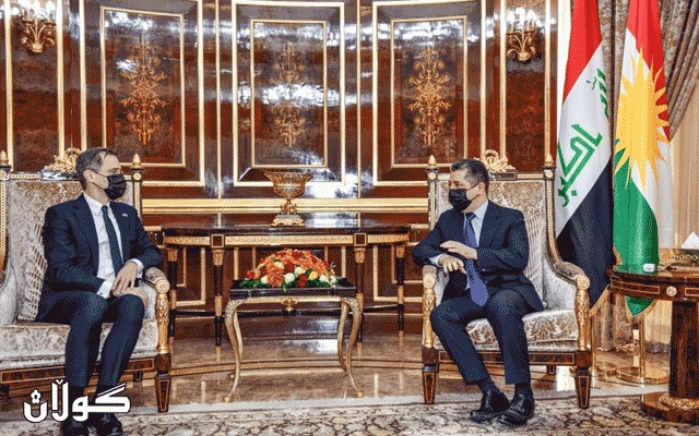 مسرور بارزانى سه‌رۆكى حكومه‌تي هه‌رێمي كوردستان پێشوازی لە جێگری یاریدەدەری وەزیری دەرەوەی ئەمەریکا دەکات