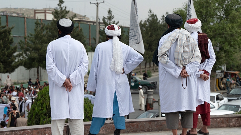 كابول.. تجدد التظاهرات المناوئة لإيران بتصريح من طالبان