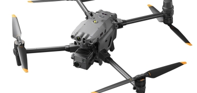 درۆنێك بــە رەشەبا و رێژنەبارانیش تێكناچێت