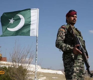 لە پێکدادانەکانی نێوان هێزەكانی سوپای پاکستان و تیرۆریستاندا حەوت سەربازی پاكستانی کوژران