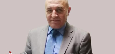 زیاد كاكە ڕەزا  سەرۆكی فراكسیۆنی پارتی لە ئەنجومەنی پارێزگای سلێمانی بۆ گوڵان:     دەستبردن بۆ پارەی بانكەكان و خراپیی خزمەتگوزارییەكان و گرفتی دەرمان لە سلێمانی هەوڵێكە بۆ ئەوەی حكومەتی هەرێمی كوردستان لە بەر چاوی خەڵك ناشیرین بكرێت