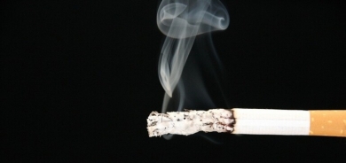 دراسة: التدخين السلبي يزيد من مخاطر الإصابة بالتهاب المفاصل الروماتويدي