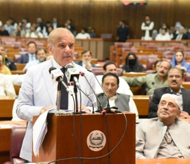 میدیاکانی پاکستان سوێندخواردنی کابینەی نوێی ئەو وڵاتەیان ڕاگەیاند.