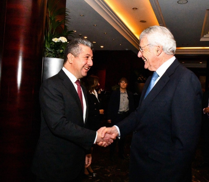 Serokwezîr Mesrûr Barzanî pêşwazî li John Major kir