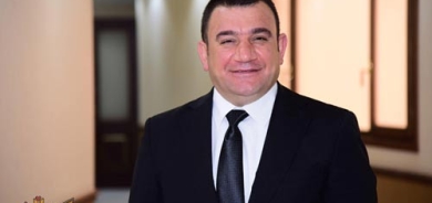 كاك باڤڵ ، مودیر بانق نا مامی بچوك بدوێنه‌ !؟