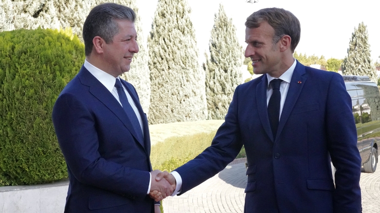 Mesrûr Barzanî pîrozbahiyê li Emmanuel Macron dike