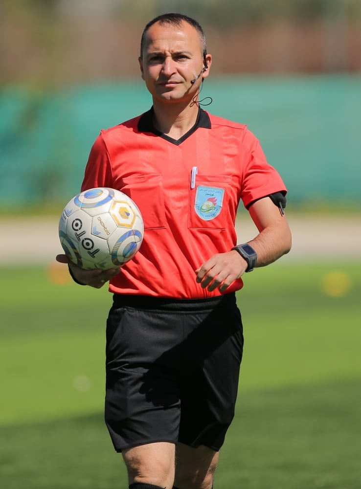 ناوبژیوانێك وازى له‌ كارى ناوبژیوانى هێنا