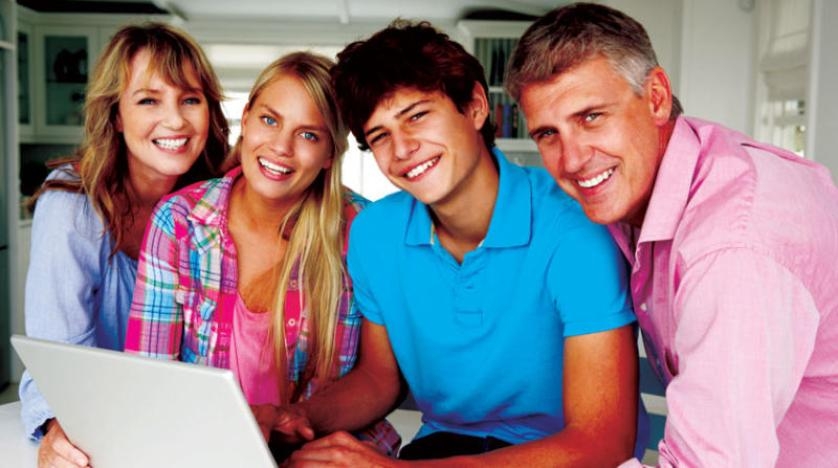 دور البنيان الأسري في الحماية من العنف لدى المراهقين