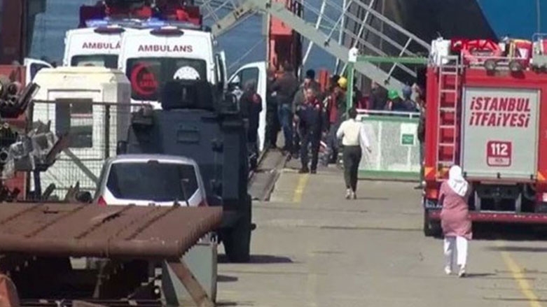 Li Stenbolê di keştiyekê de teqînekê rûda