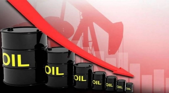 تراجع أسعار النفط بفعل المخاوف الاقتصادية العالمية