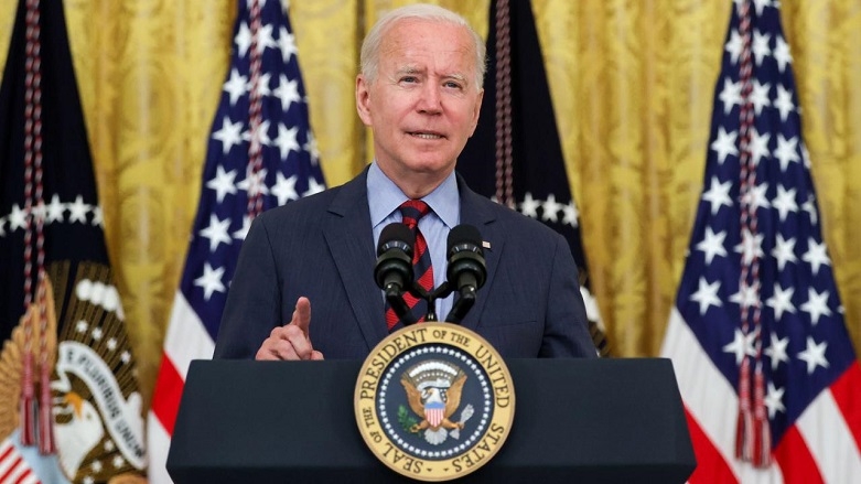 Biden tedbîra bilezkirina radestkirina çekan bo Ukraynayê îmze dike