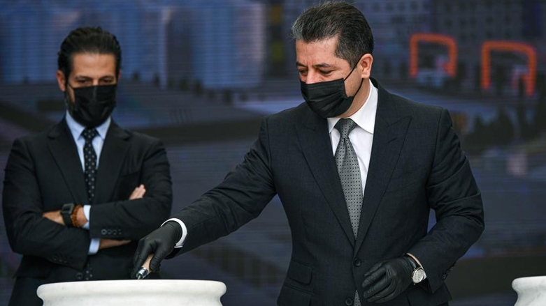 مسرور بارزاني يوجّه بإنشاء 20 ألف وحدة سكنية لمحدودي الدخل