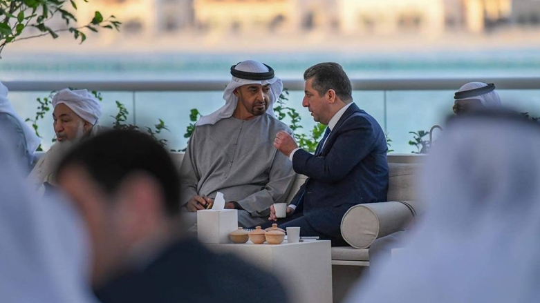 Mesrûr Barzanî pîrozbayî li Mihemed bin Zaid dike