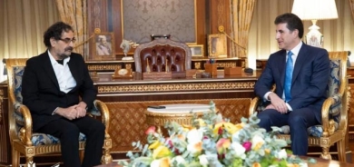 سه‌رۆك نێچيرڤان بارزانى پێشوازى له‌ هونه‌رمه‌ندى ناودارى كورد شه‌هرامى نازرى ده‌كات