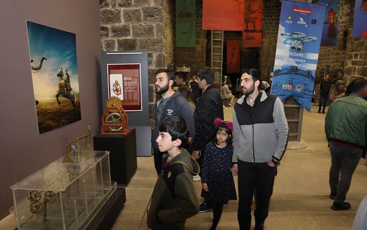 Li Amedê 550 hezar kesan serdana pêşangeha El-Cizîrî kirin