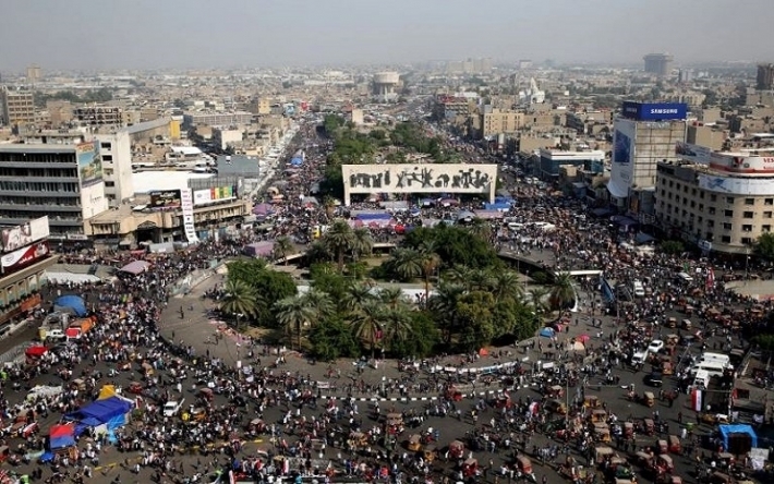 محلل : الجمود السياسي قد يشعل الشارع قريباً.. لن يكون الحل سهلاً عندها
