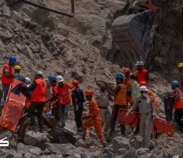 بەهۆی داڕمانی تونێلێك لە كشمیر 10 كەس گیانیان لە دەستدا