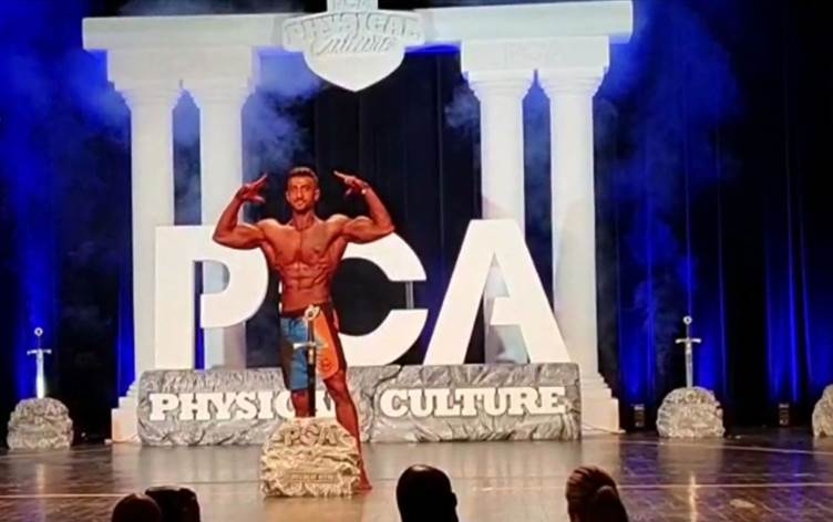 Ciwanê Kurd li Brîtanyayê di pêşbirka laşciwaniyê de bû yekem