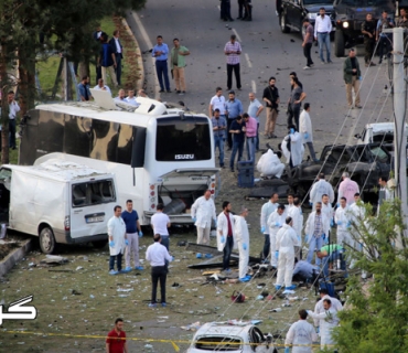 پاسێكی خوێندکاران لە تورکیا توشی پێکدادان دەبێت و کوژراو و برینداری لێ دەكەوێتەوە