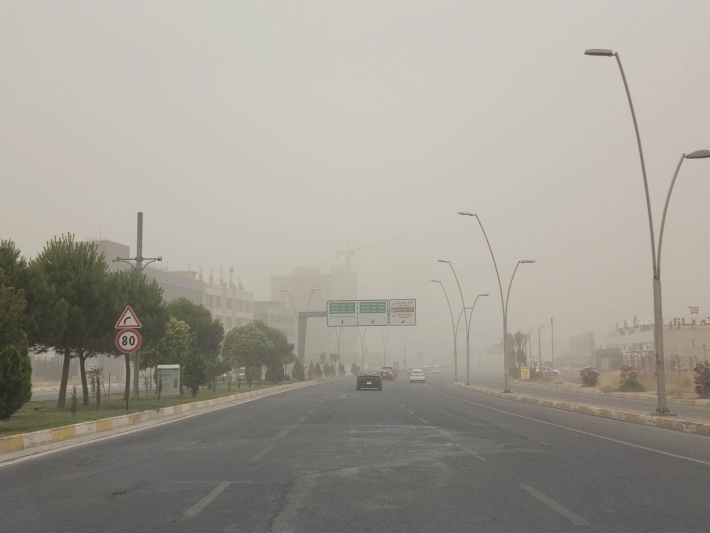 وزارة الصحة: 350 شخصاً زاروا مشافي إقليم كوردستان  بسبب العاصفة الترابية