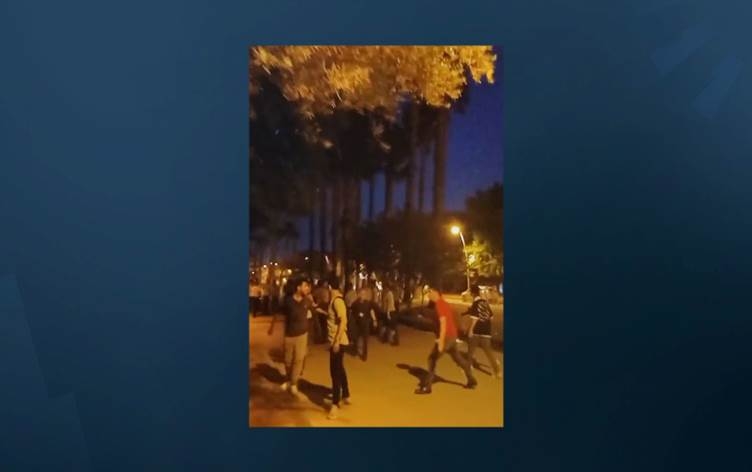 Li Antalyayê xwendekar ji ber stranên Kurdî rastî êrişa nijadperestan hatin