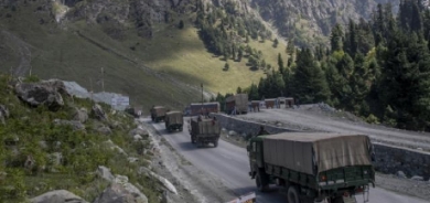 Otobûsa leşkerên Hindîstanê têde wergerya û 7 leşkeran canê xwe ji dest dan