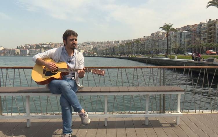 Muzîsyenê Kurd Yûnis Das: Bo min muzîk henaseyek e