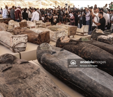 دۆزینەوەی سەدان مۆمیایی لە میسر