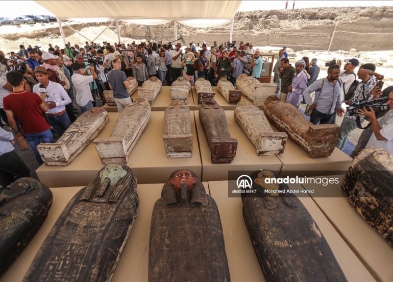 دۆزینەوەی سەدان مۆمیایی لە میسر