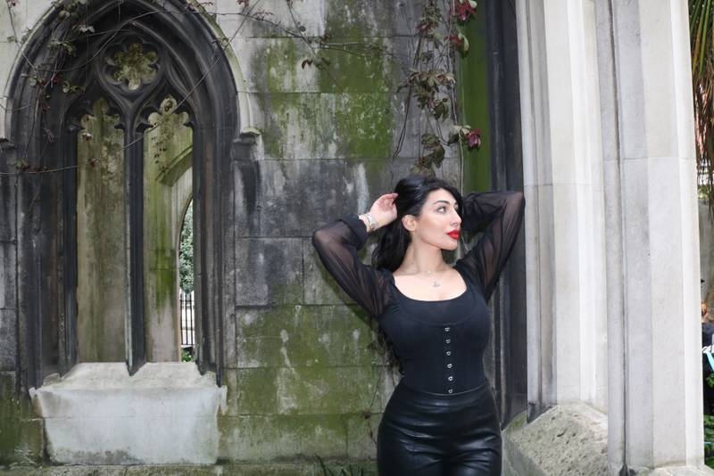 شابة كوردية تنافس على لقب ملكة جمال إنكلترا