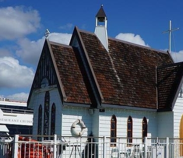 لەهێرشێکدا بۆ سەر کڵێسایەک ژمارەیەک کوژراو و برینداری لێكەوتەوە