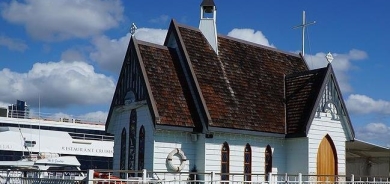 لەهێرشێکدا بۆ سەر کڵێسایەک ژمارەیەک کوژراو و برینداری لێكەوتەوە