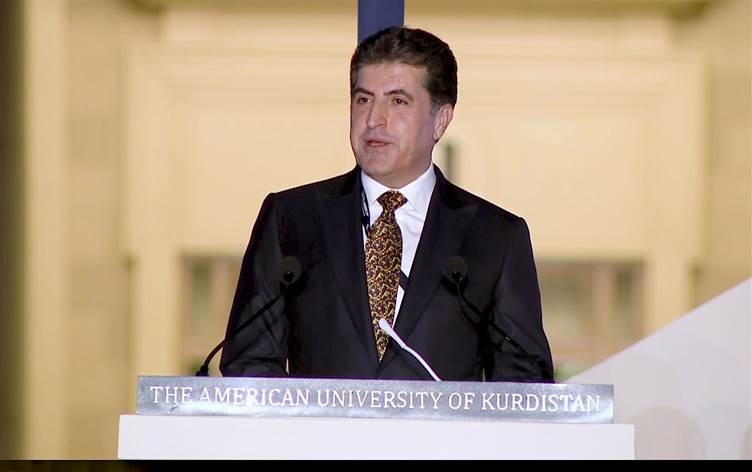 نيجيرفان بارزاني لخريجي الجامعة الأميركية بدهوك: ينبغي أن يكون لكم دور في تعميق التعايش والتعددية في إقليم كوردستان والعراق