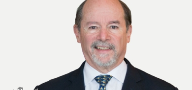 ڕۆبەرت لۆرەنس  پڕۆفیسۆری بازرگانی و وەبەرهێنانی نێودەوڵەتی لە زانكۆی هارڤارد بۆ گوڵان:     جیهان بەرەو كەمبوونەوەی خۆراك و بەرزبوونەوەی نرخەكان دەچێت