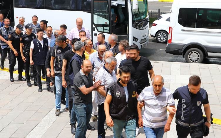 Li Tekîrdagê 10 siyasetmedarên Kurd hatin girtin