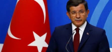 احمد داوود  أوغلو: لا ينبغي لتركيا النّظر لكورد سوريا على أنهم تهديد وهدف