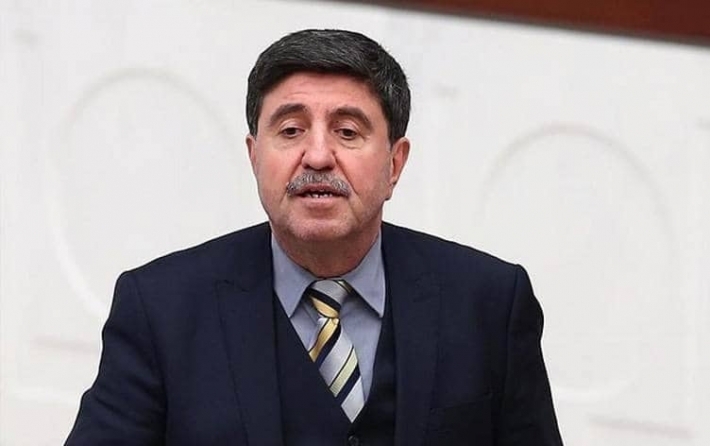 Altan Tan: Dewlet û PKK siyaseta hevdu wek bihane nîşan didin
