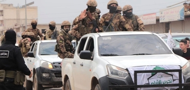 Desteya Tehrîr El-Şam ji du gundên Efrînê vedikişe
