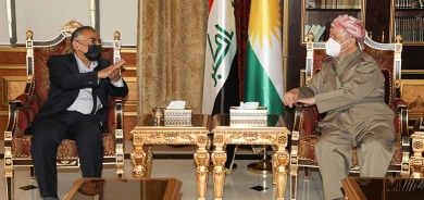 الرئيس بارزاني يبحث التطورات السياسية مع صادق زيباكلام