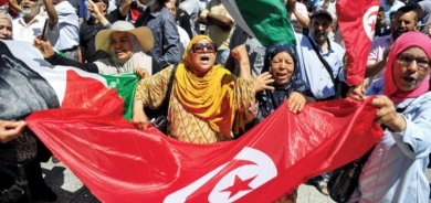 حقوقيون تونسيون يحذرون من «انتفاضة شعبية وشيكة»