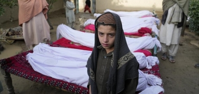 Afghans bury dead, dig for survivors after quake kills 1,000