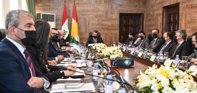 Naveroka civîna Serokwezîr li gel stafa wezareta darayî û abûrî