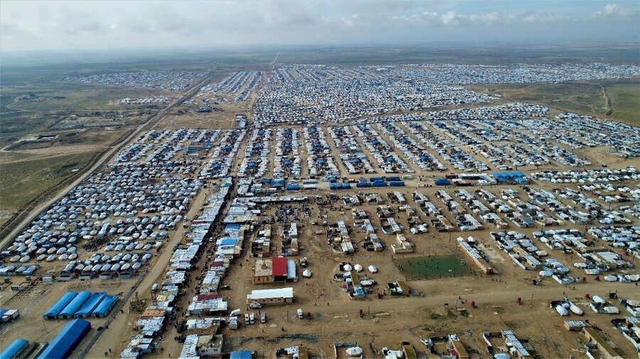 Li Kampa Holê jineke serjêkirî hat dîtin