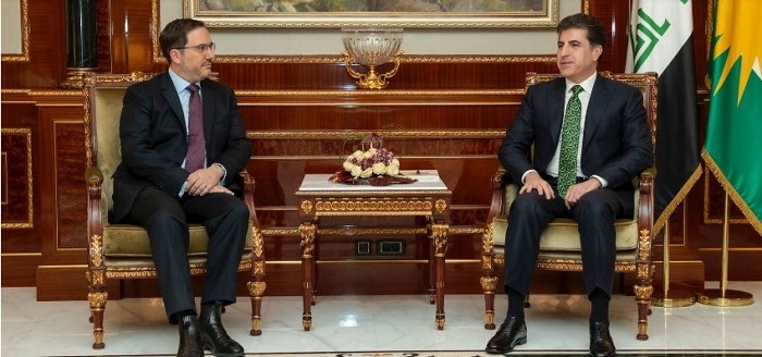 President Nechirvan Barzani meets with Ambassador of the United Kingdom