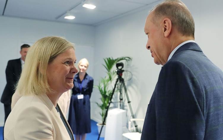 Serokwezîra Swêdê bo Kurdan: Em ti carî we radestî Tirkiyê nakin