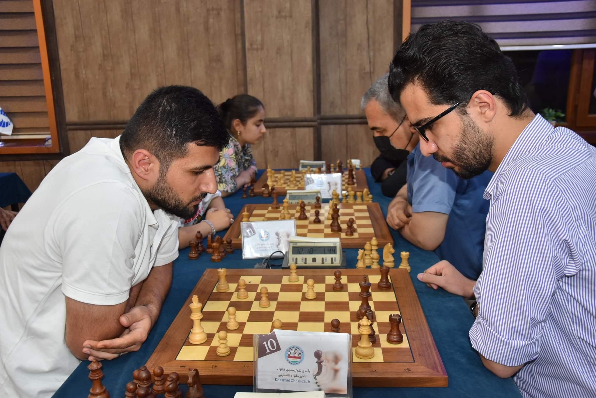 شه‌تره‌نجی خانزاد به‌شدارى خولى عێراق ده‌كات